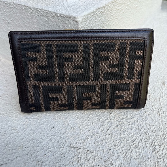 Fendi Black and Brown Logo Wallet - Picture 2 of 14